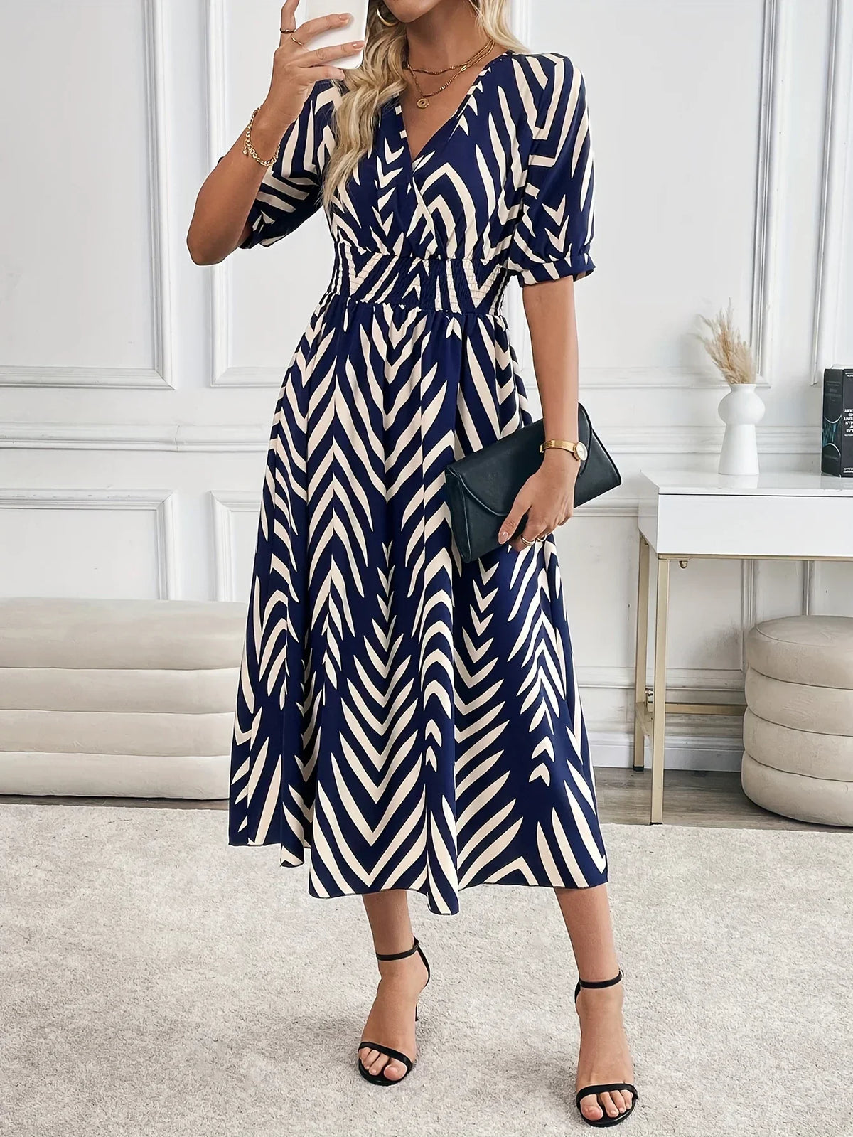 Selina – Geometric Flow Midi Dress