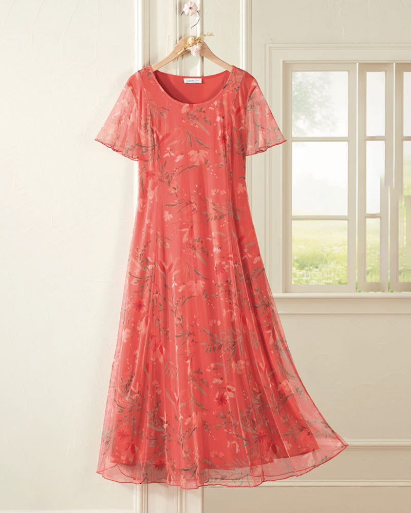 María | Loose & Light Floral Midi Dress