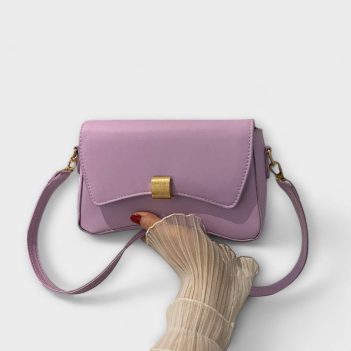 Ceravine – Shoulder Bag with Elegant Accent