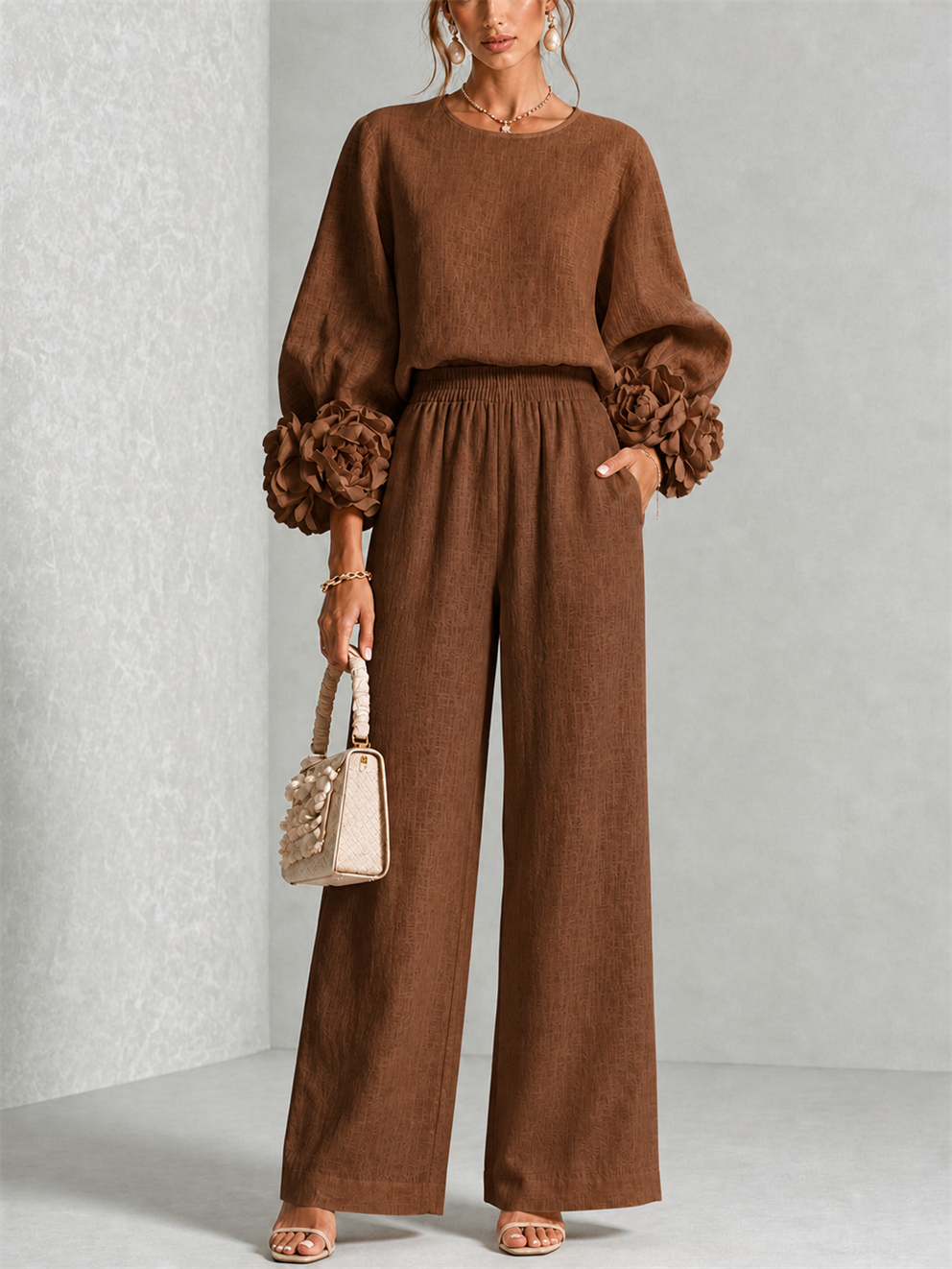 Carys | Floral Cuff Two-Piece Set - Brown